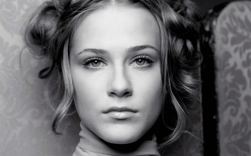 black and white portrait of woman