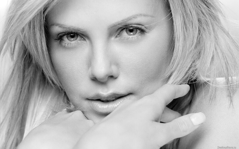 black and white portrait of woman