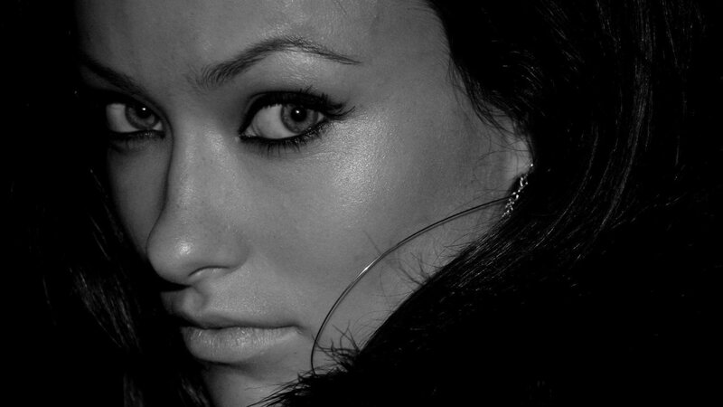 black and white portrait of woman
