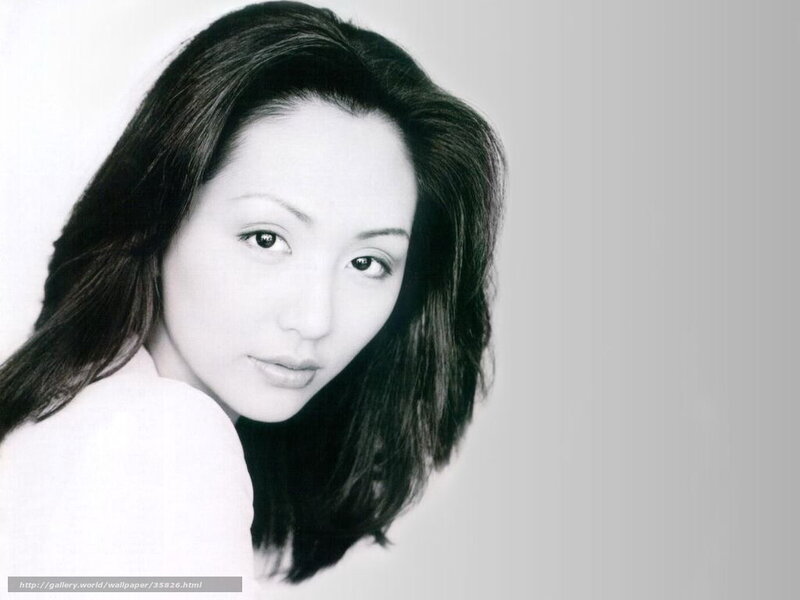 black and white portrait of woman