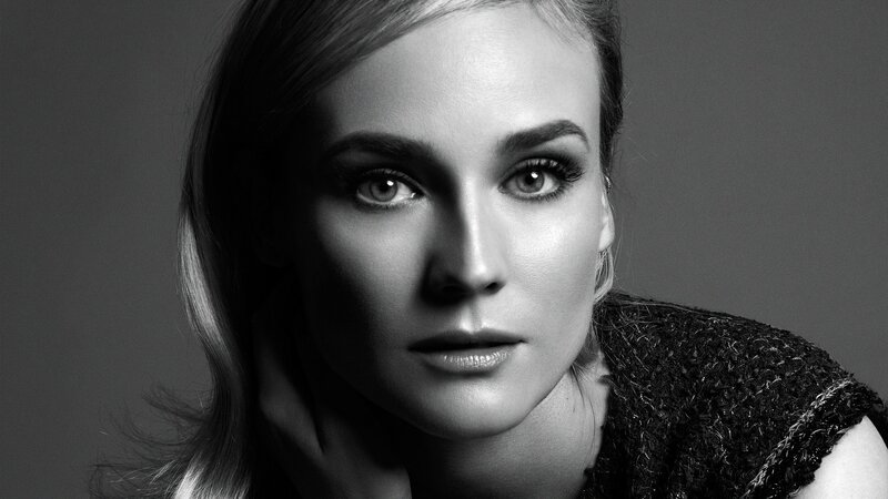 black and white portrait of woman