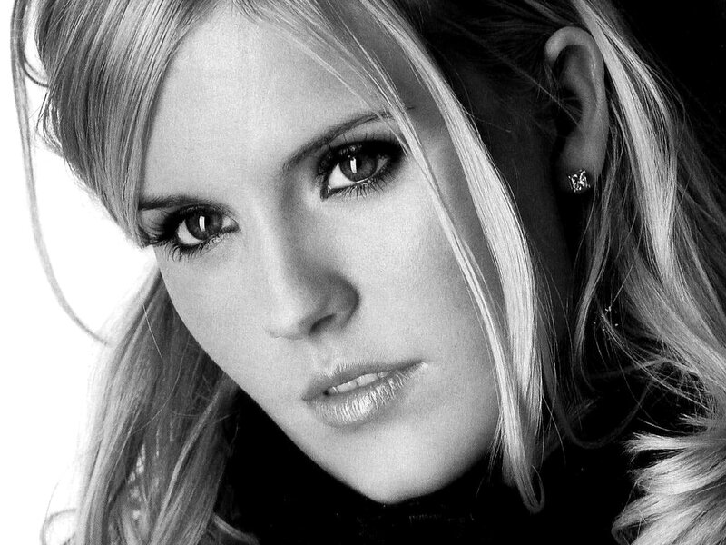 black and white portrait of woman