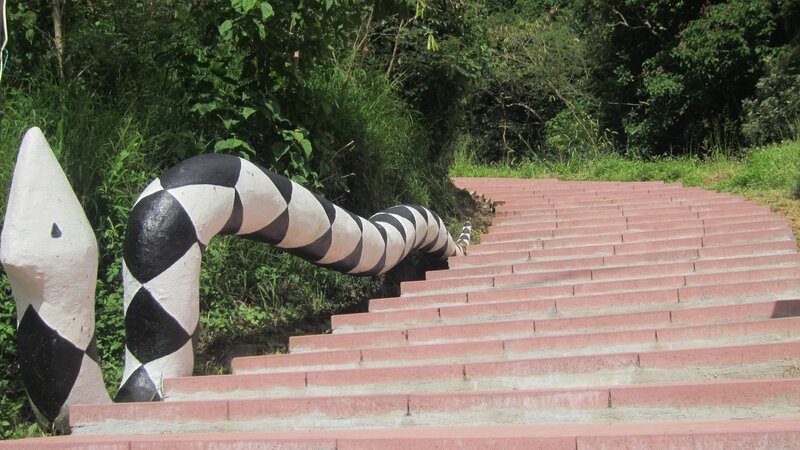 Black-and-white Snake Sculpture