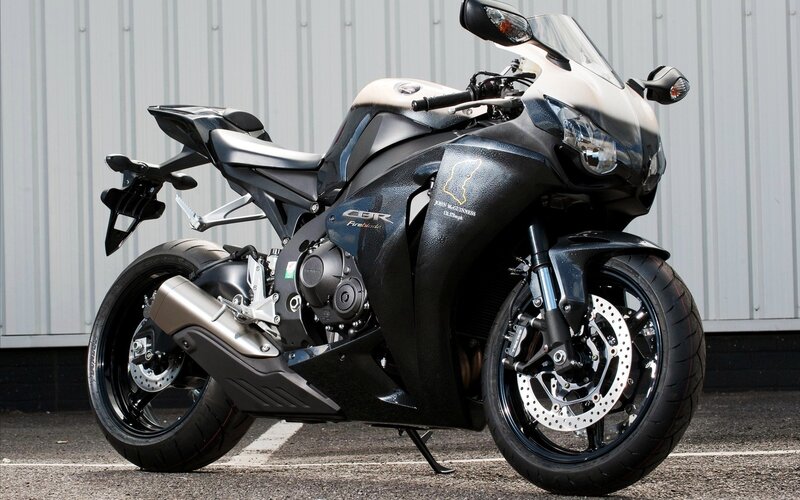 Black and White Sport Motorcycle — Neutral, Afternoon
