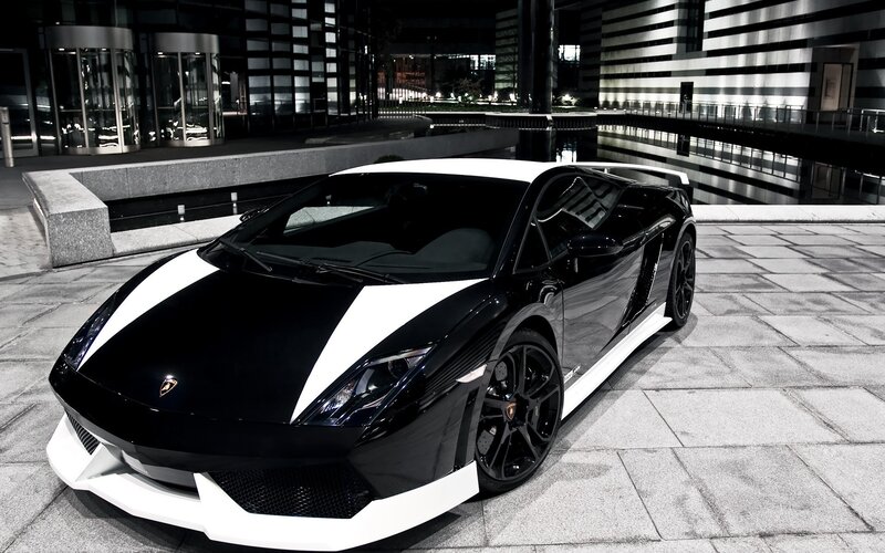 Black and White Sports Car — Dramatic, Night