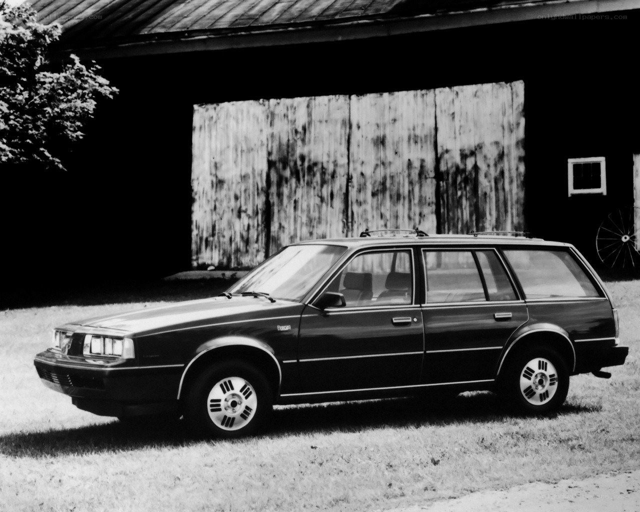 Black and white station wagon