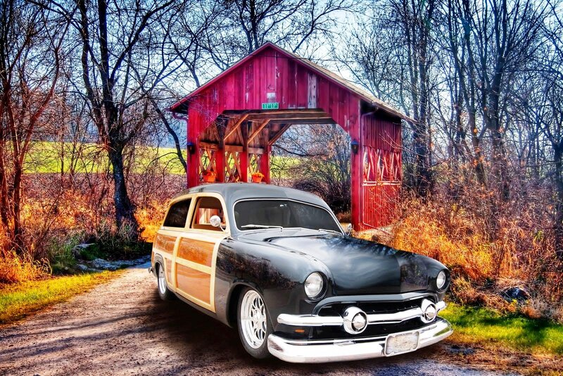 Black and Wood Station Wagon