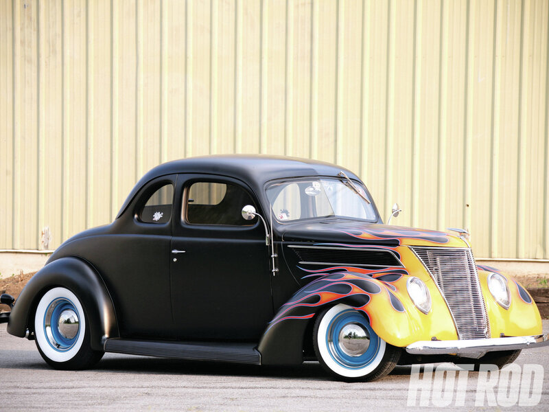 Black and Yellow Hot Rod — Calm