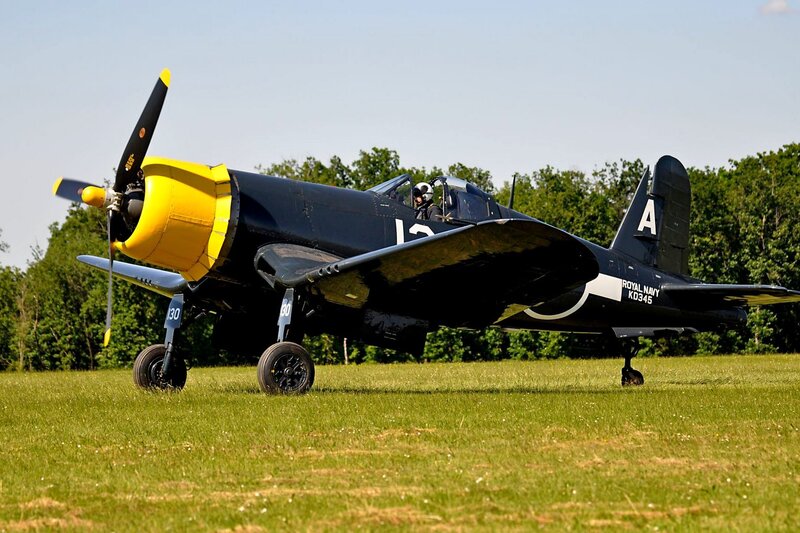 Black and Yellow Plane — Green