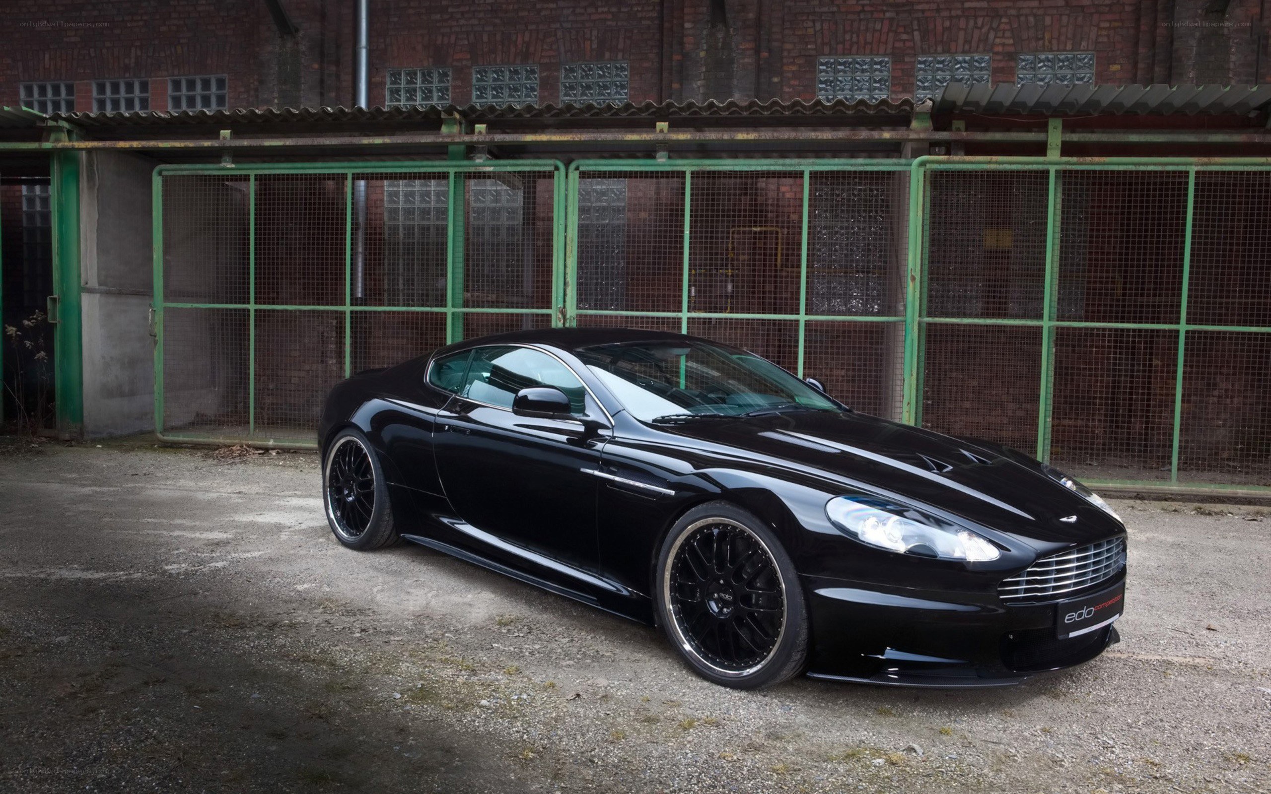 Black Aston Martin DBS