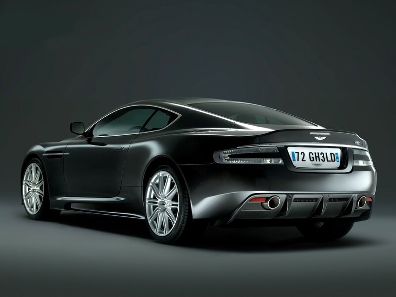 Black Aston Martin DBS