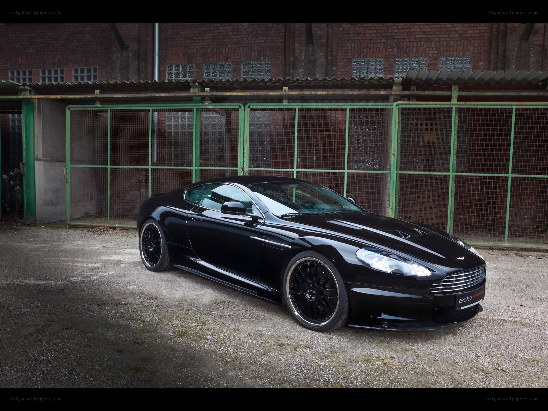 Black Aston Martin DBS