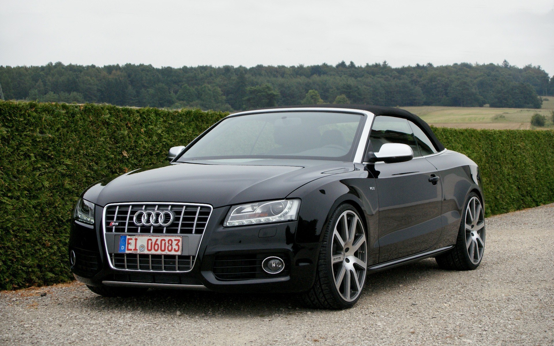 black audi convertible car