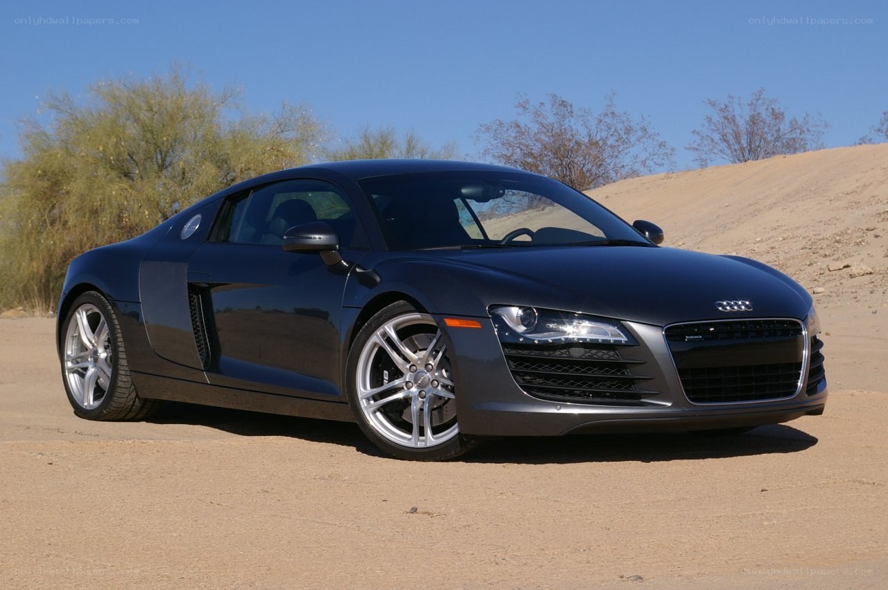 Black Audi R8 in desert