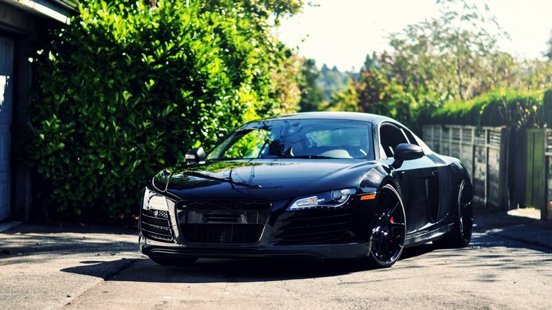 black audi r8 sports car