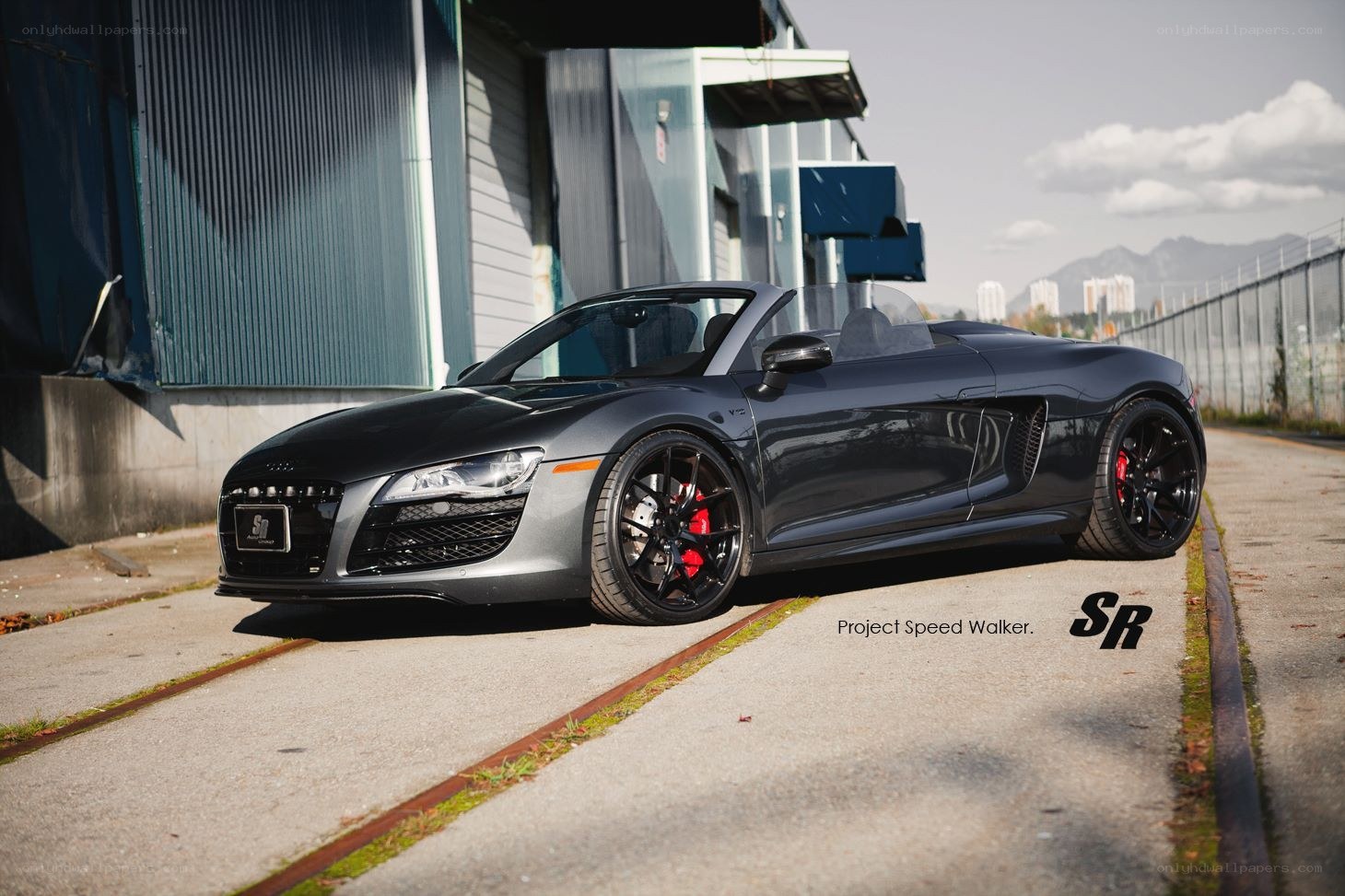 Black Audi R8 Spyder