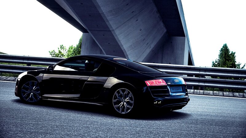 Black Audi R8 under bridge