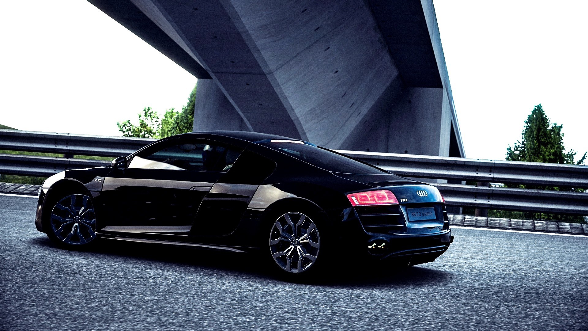 Black Audi R8 under bridge