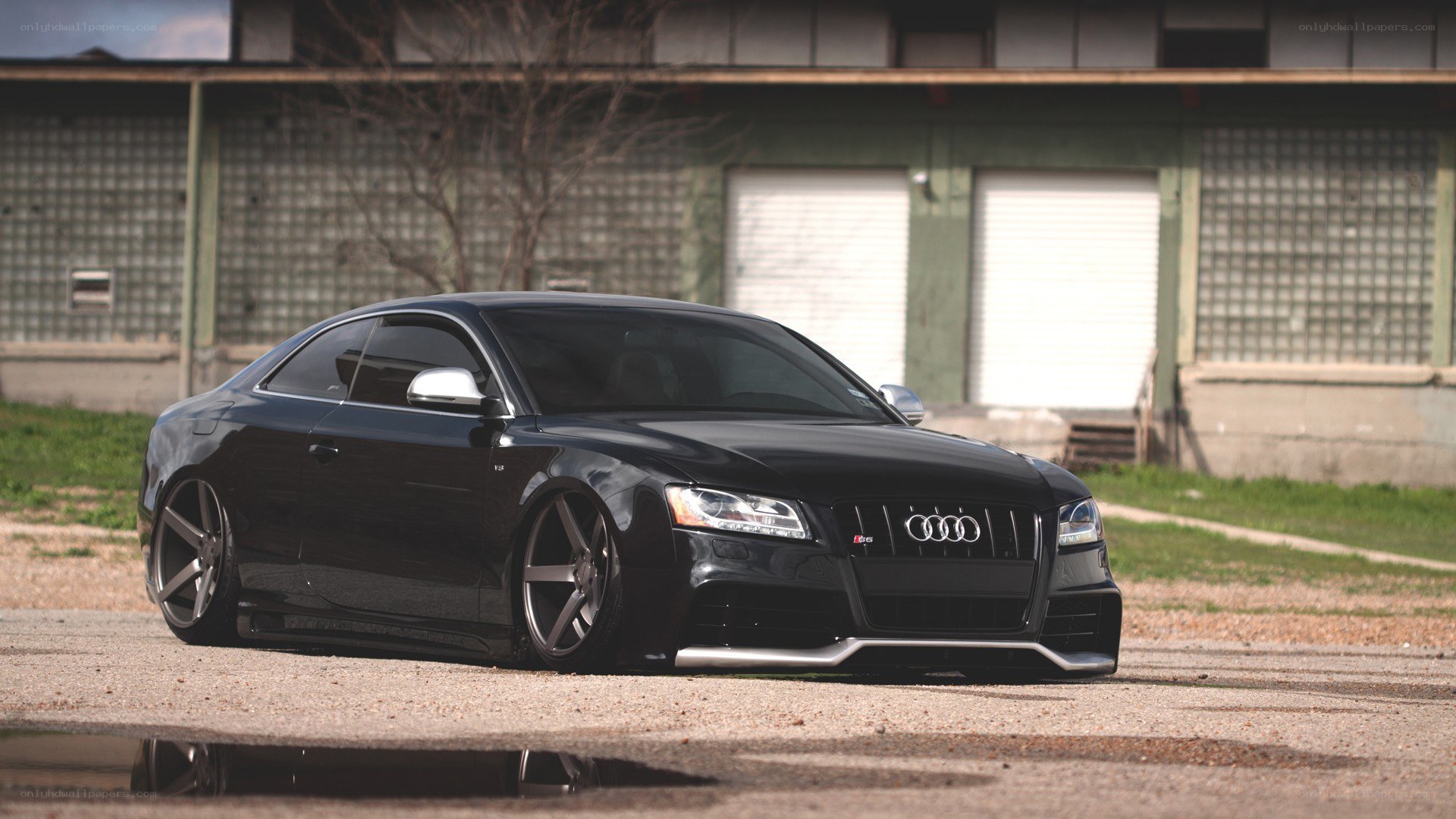 black audi rs5 coupe