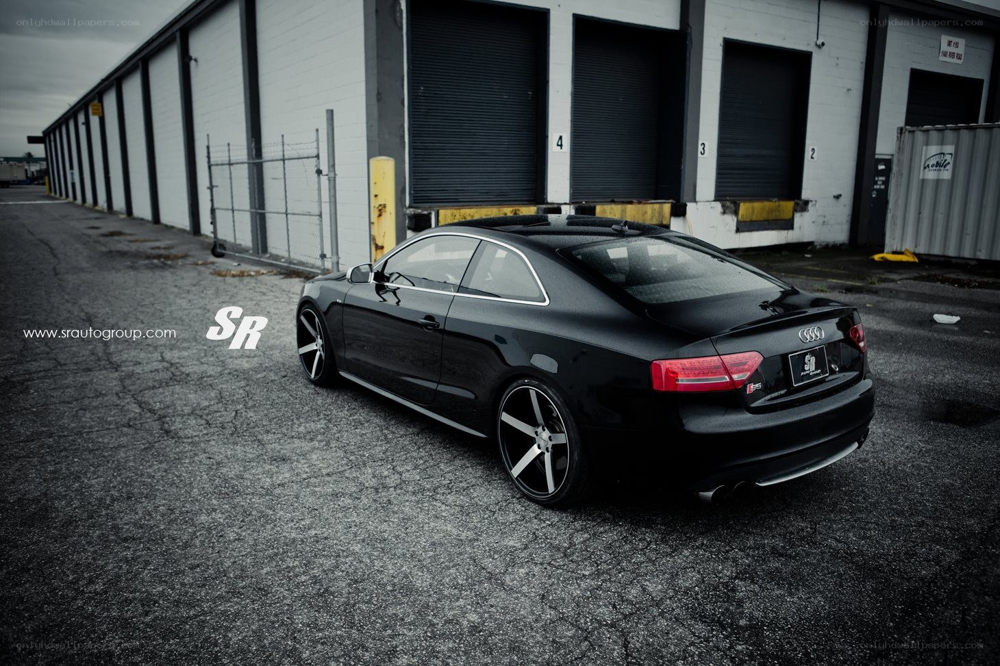 black audi s5 coupe