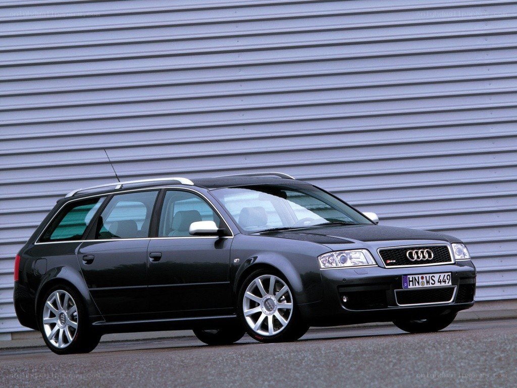 black audi station wagon