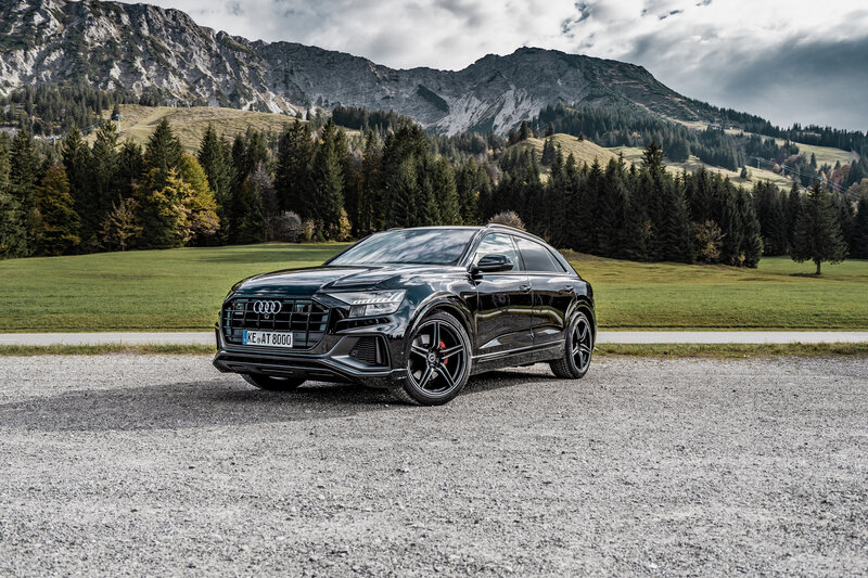Black Audi Suv — Dramatic, Autumn