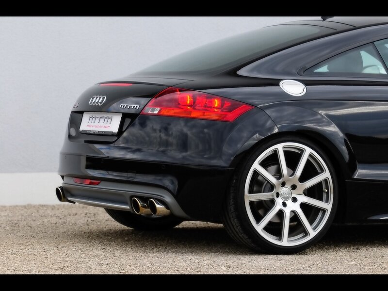 black audi tt rear view