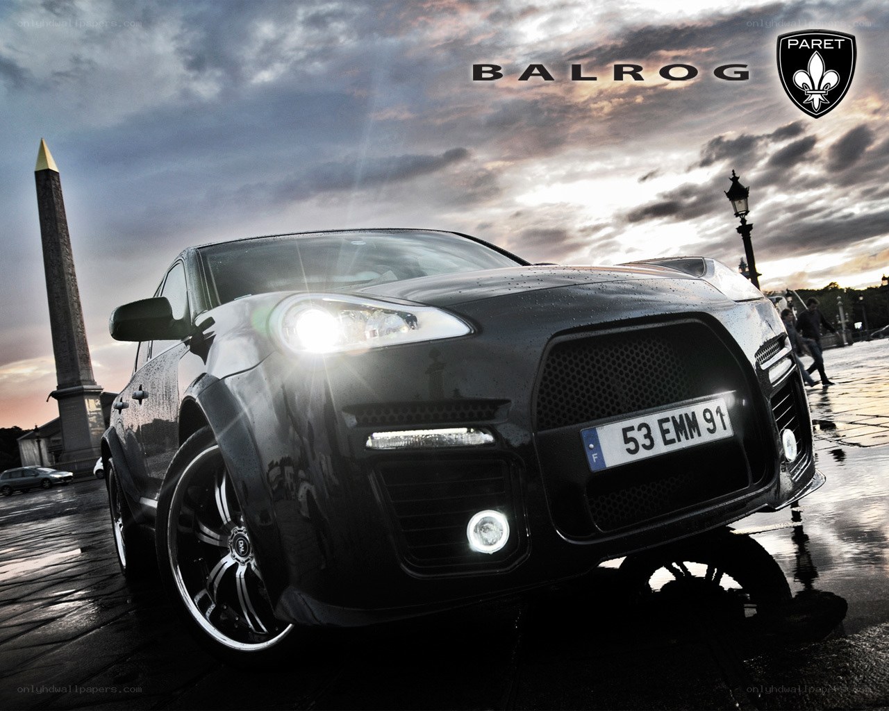 Black Balrog car in Paris