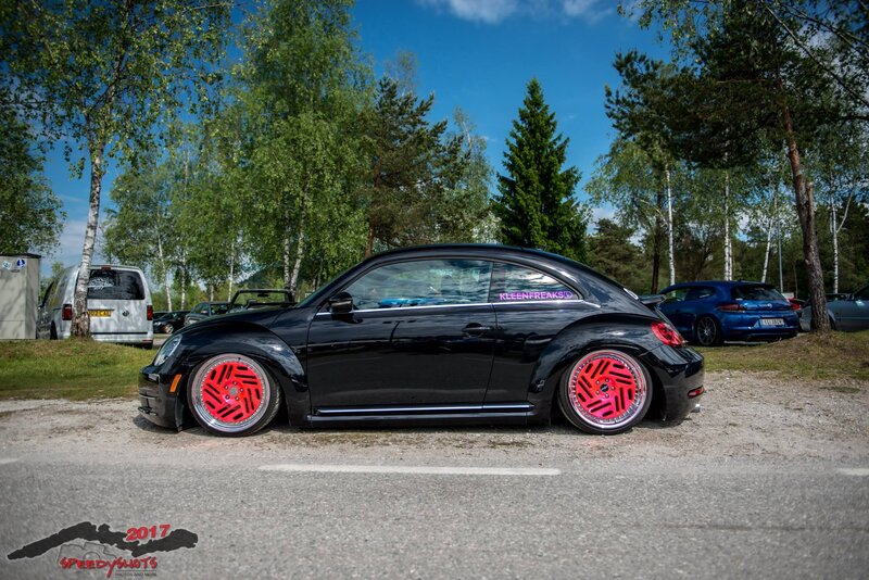 Black Beetle Car — Calm
