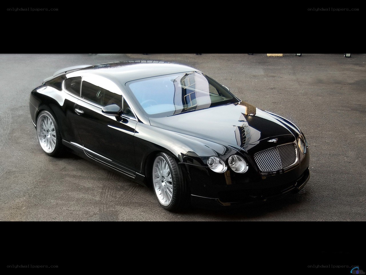 Black Bentley Continental GT