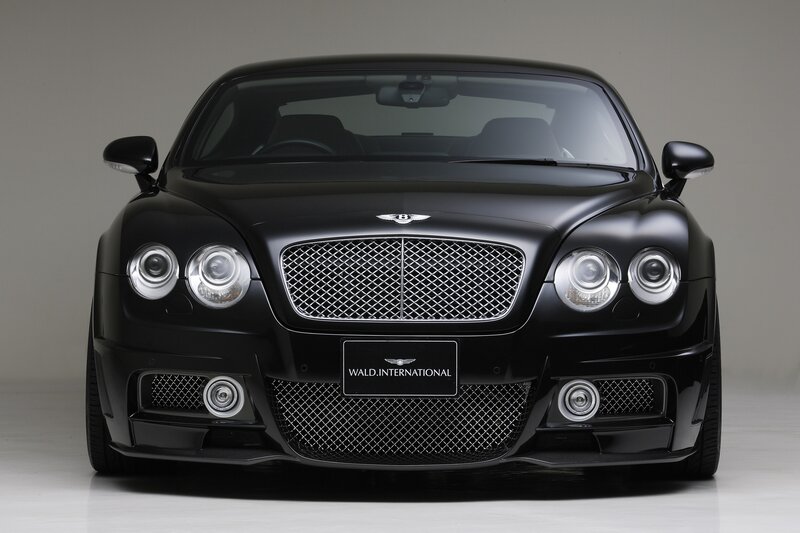Black Bentley with Wald Tuning