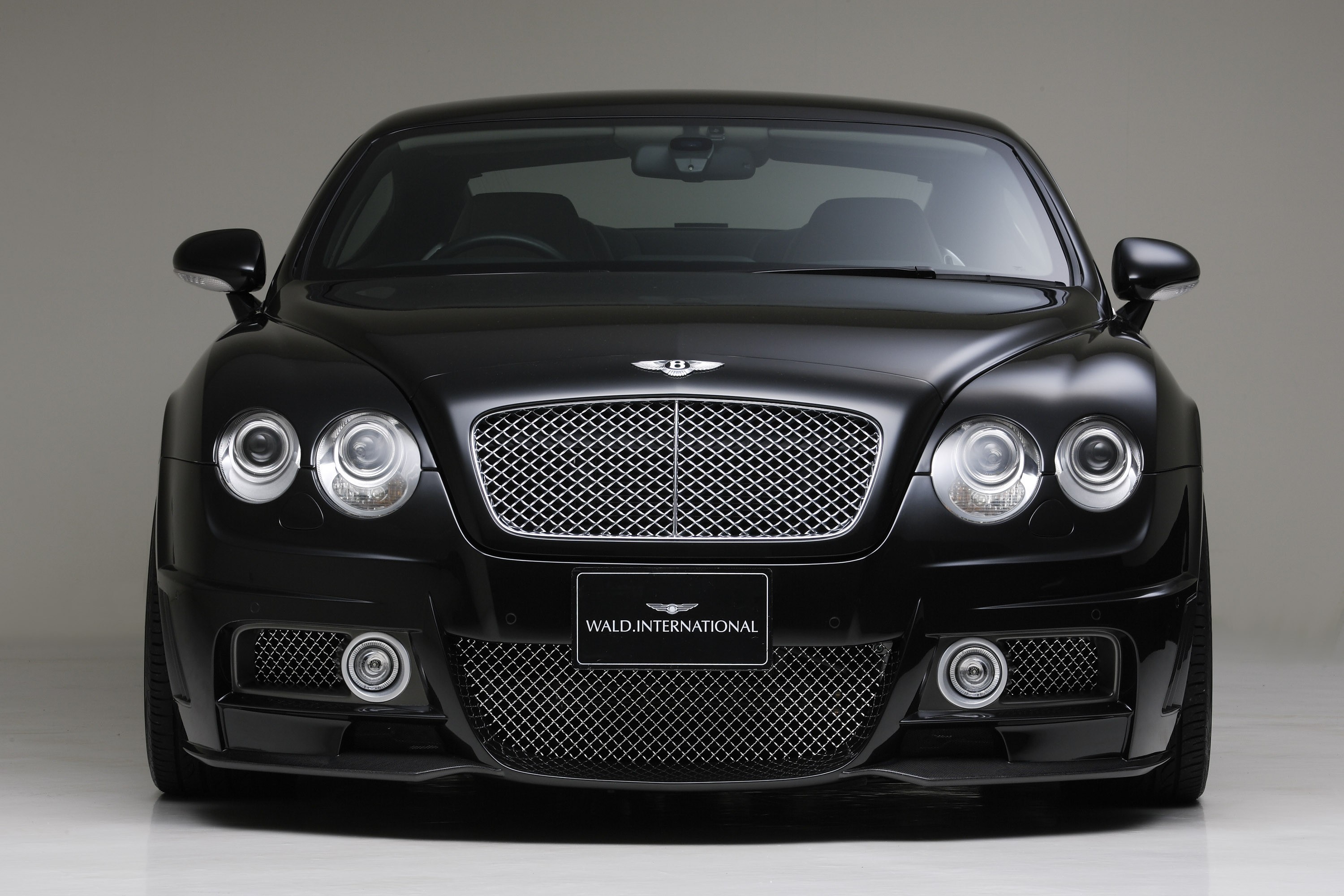 Black Bentley with Wald Tuning