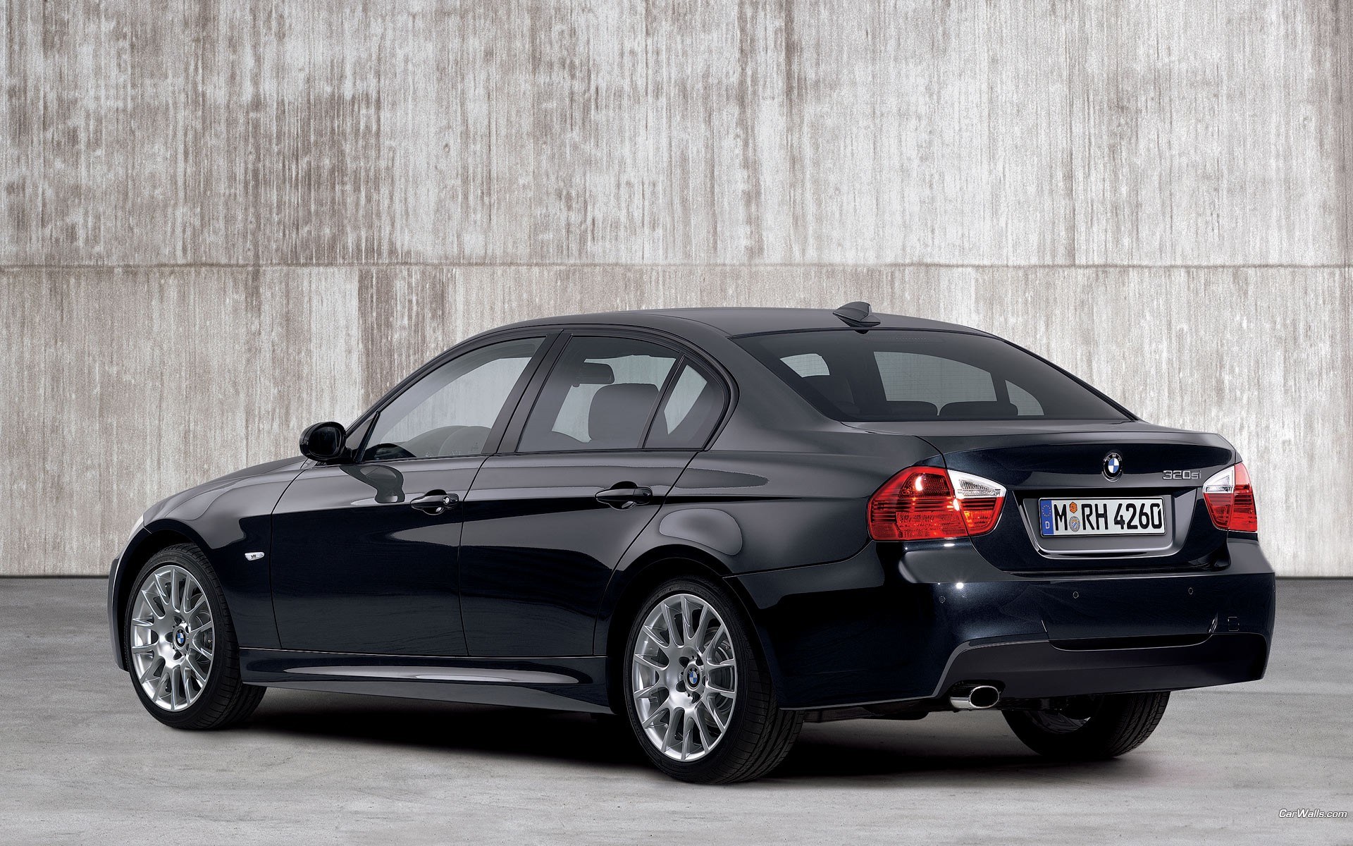 black bmw 320d sedan