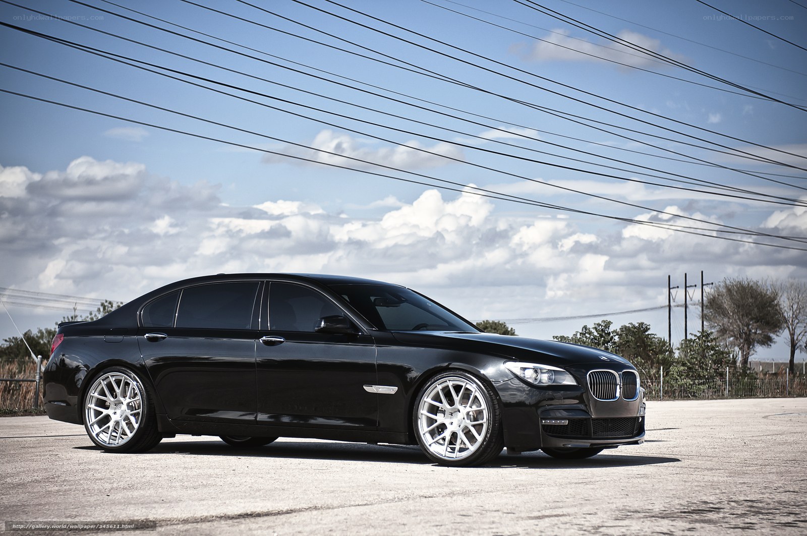 Black BMW 7 Series sedan