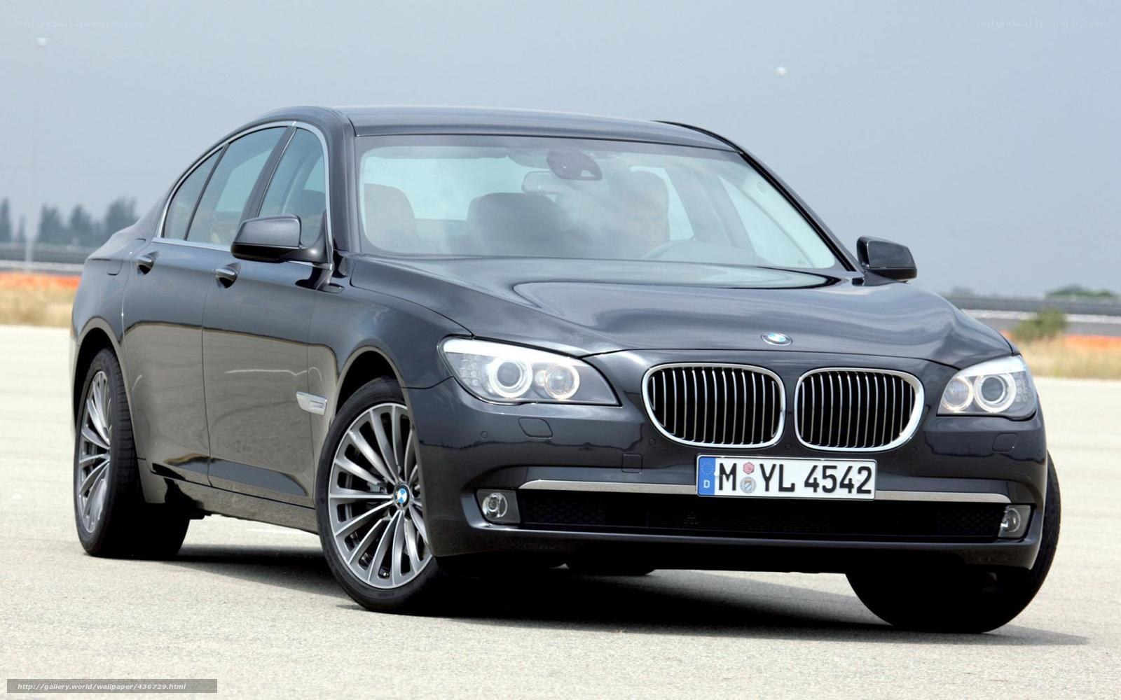 Black BMW 7 Series sedan