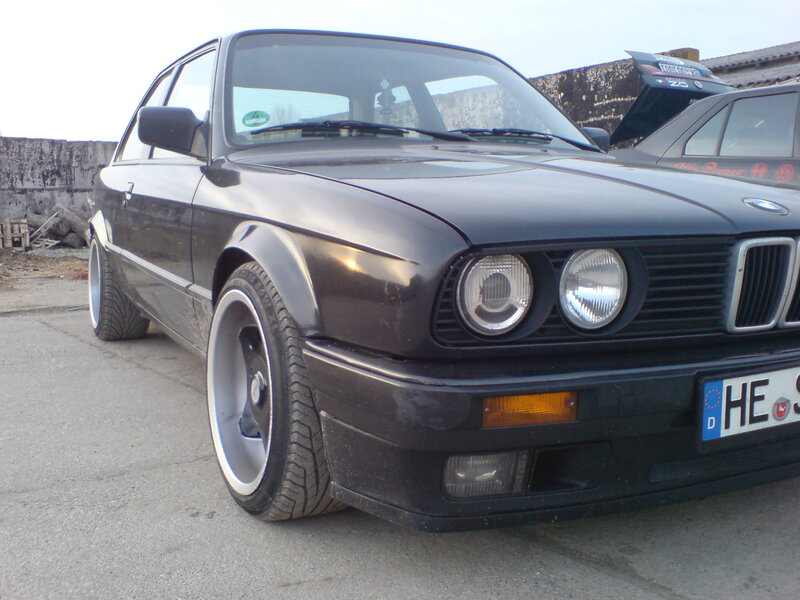 Black Bmw E30 Car — Neutral