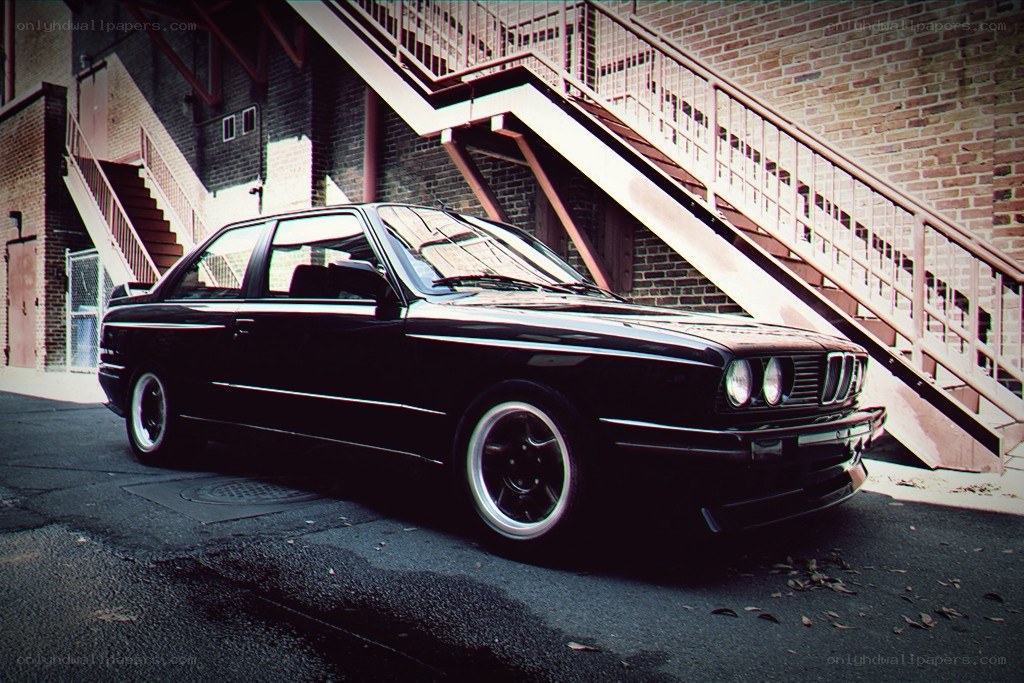 black bmw e30 coupe