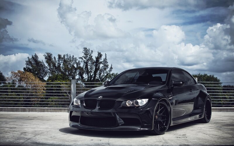 black bmw m3 coupe