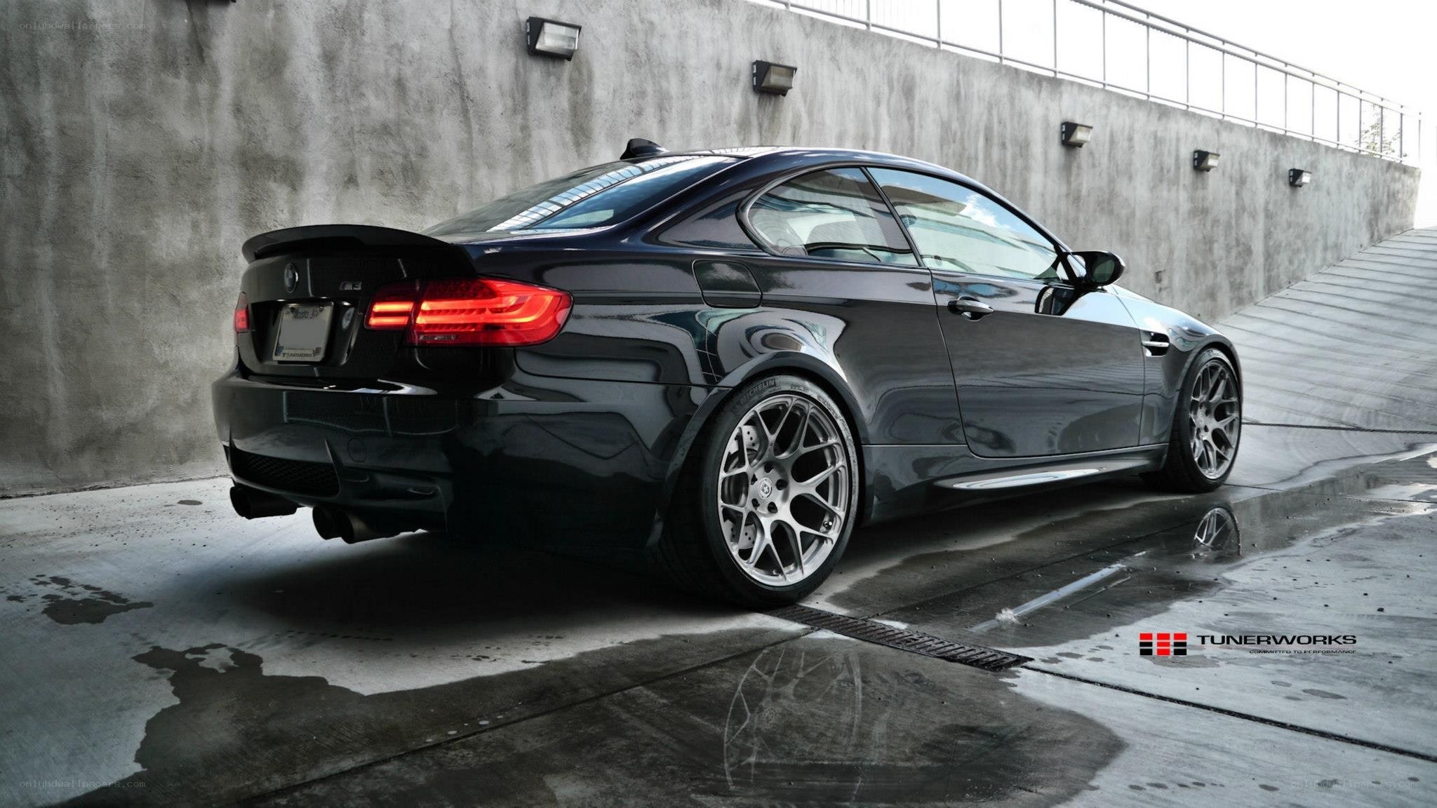 black bmw m3 coupe