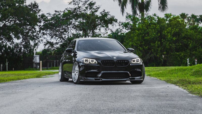 Black BMW M5 Car — Calm