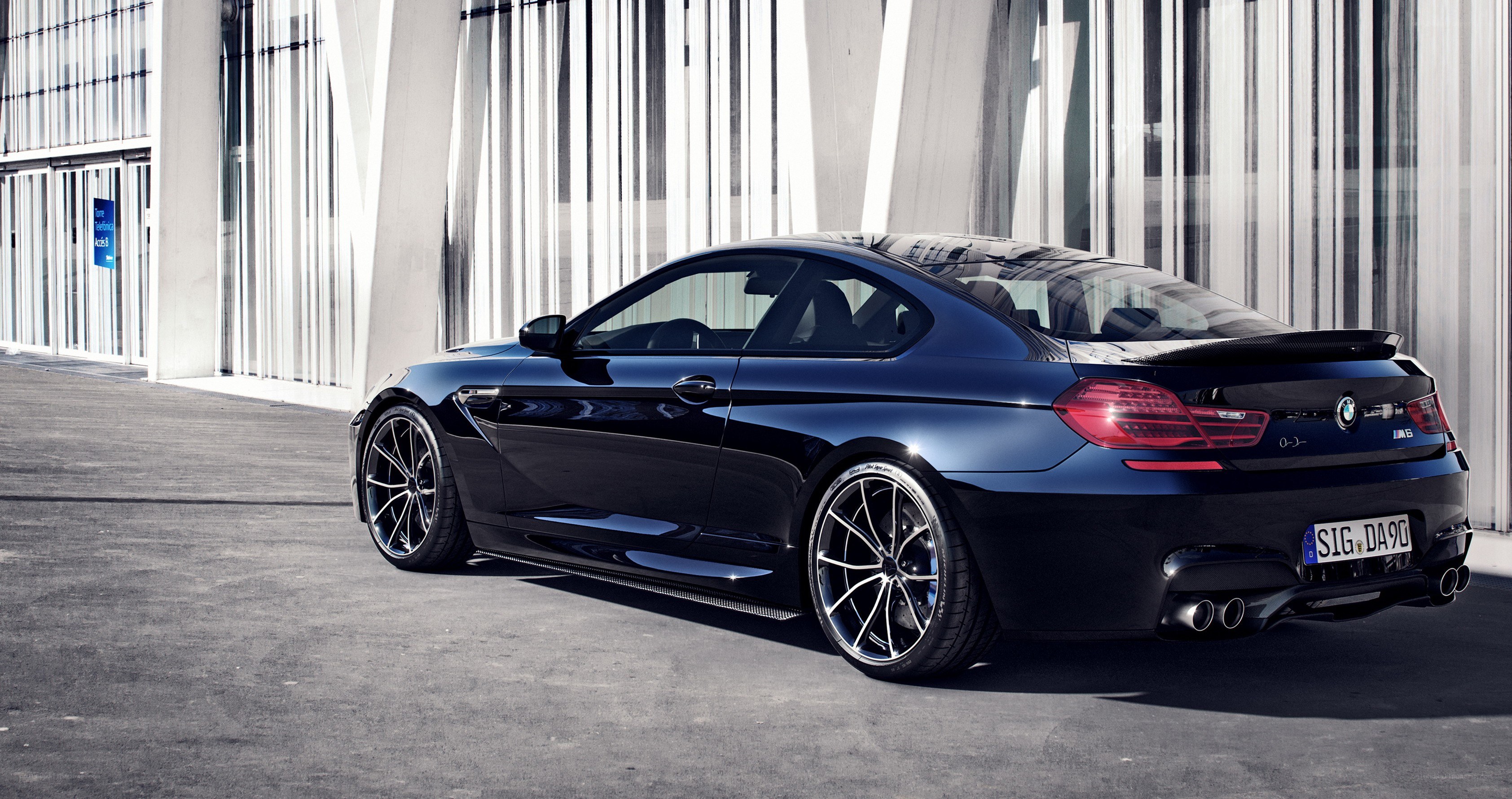 Black BMW M6 Coupe