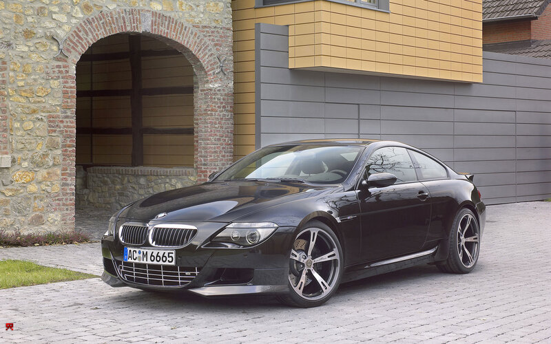 Black BMW M6 Coupe — Calm