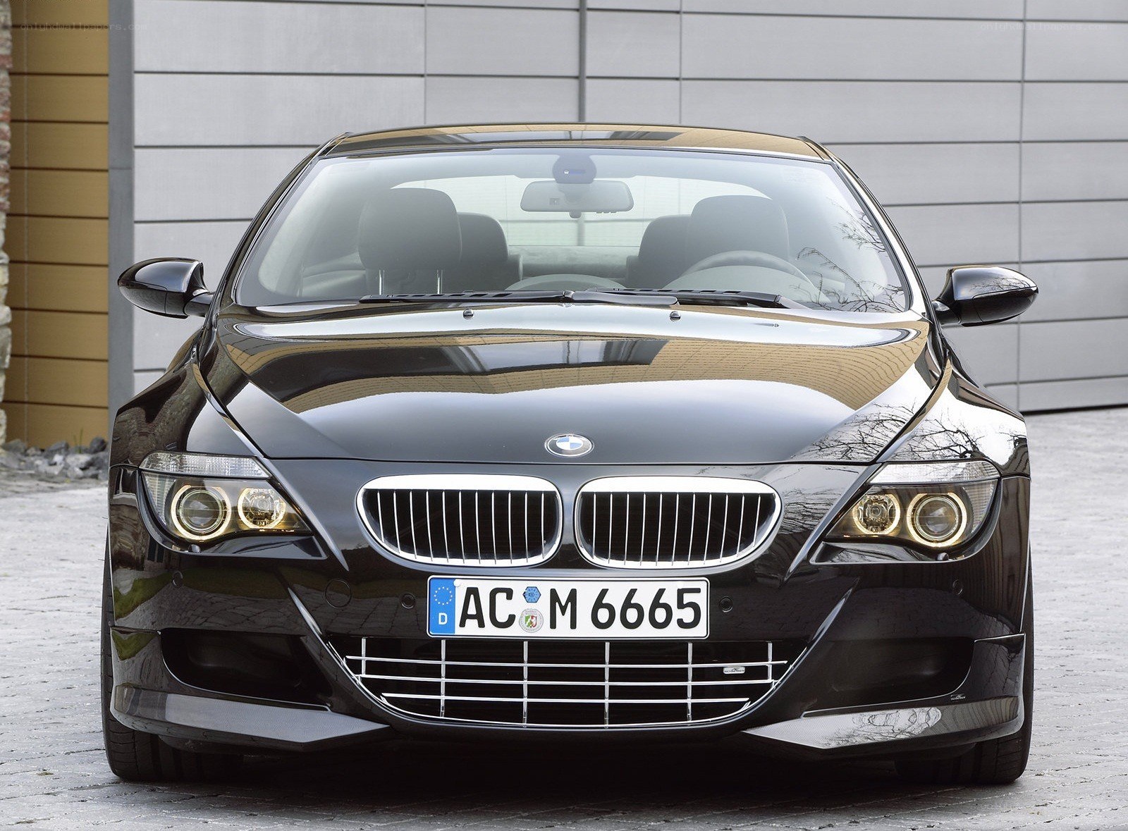 Black BMW M6 Coupe