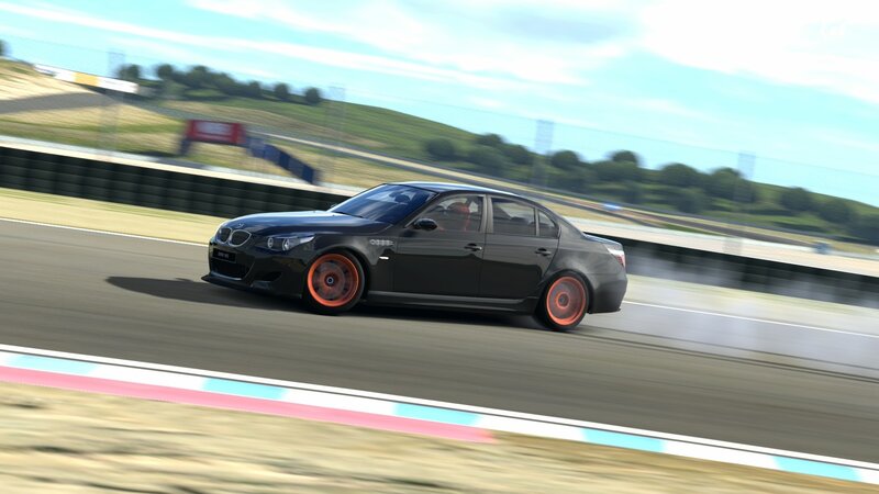 black bmw on racetrack