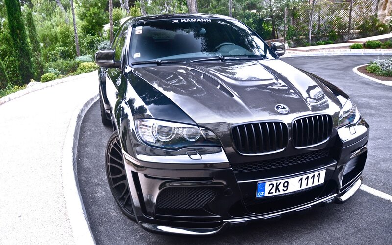 Black BMW X6 — Calm
