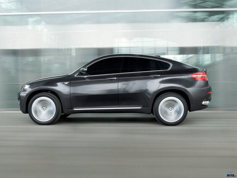 black bmw x6 in motion