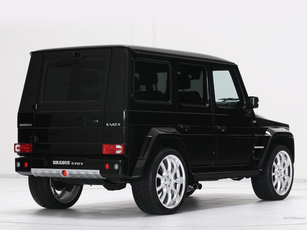 Black Brabus G V12 S