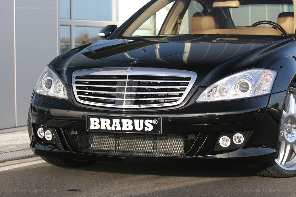Black Brabus Mercedes-Benz