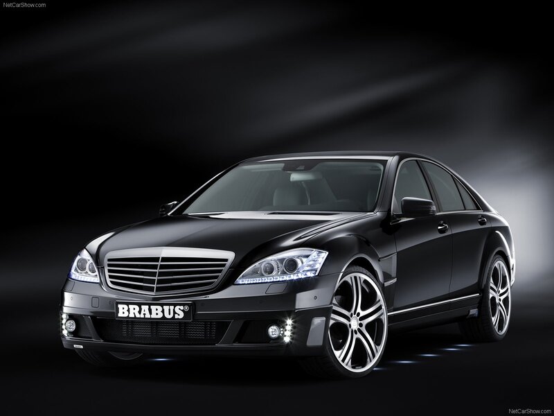 Black Brabus Mercedes-benz — Dramatic