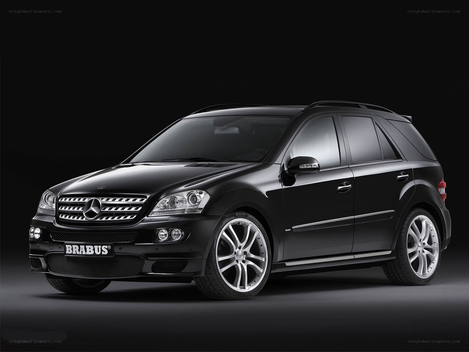 Black Brabus Mercedes-Benz ML